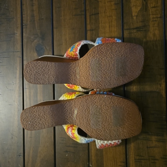 Bamboo Boho Crocheted Wedge Sandals Size 8 - Picture 4 of 9